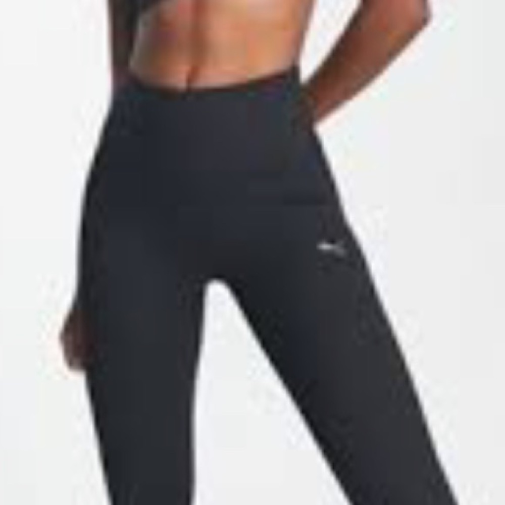 PUMA Training essentials yoga flares Pants in black | L - Picture 2 of 15
